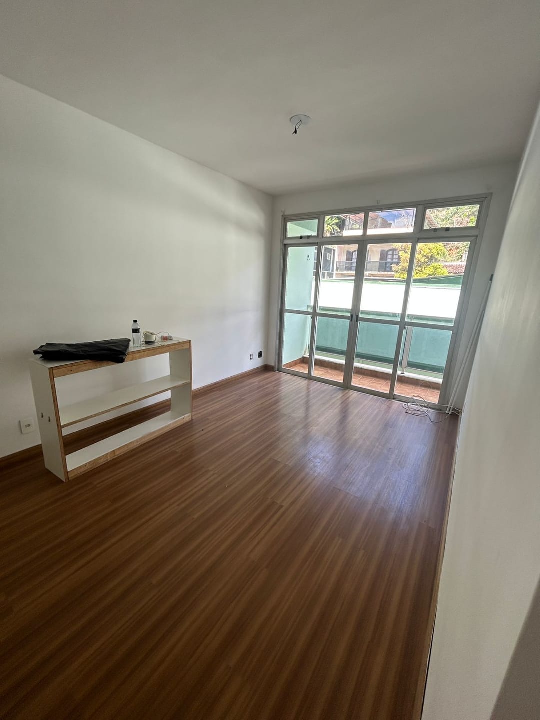 Apartamento em Bingen, Petrópolis/RJ de 80m² 2 quartos à venda por R$ 379.000,00