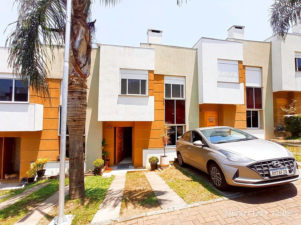 Casa em Mário Quintana, Porto Alegre/RS de 100m² 3 quartos à venda por R$ 449.000,00