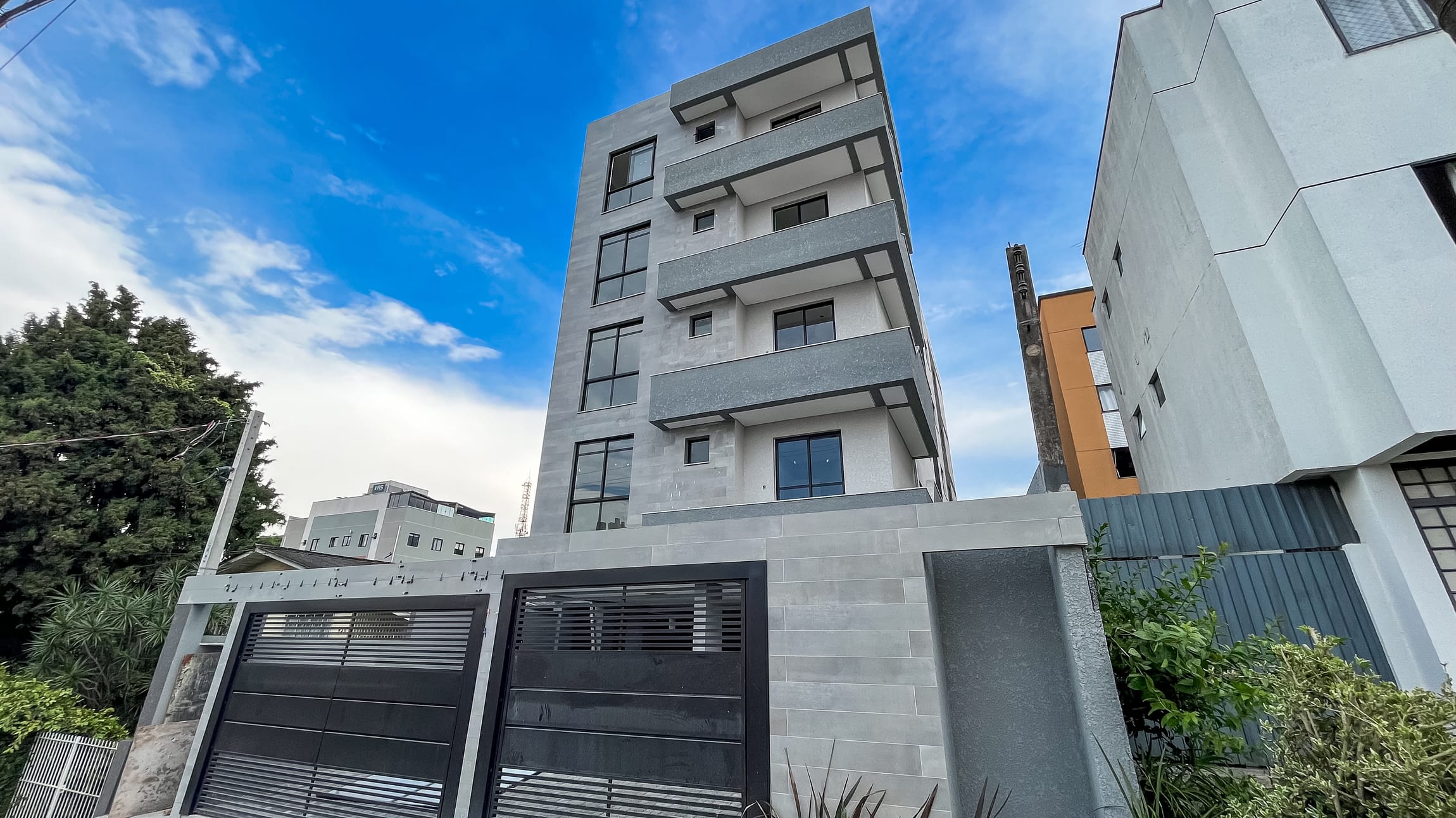 Apartamento em Carioca, São José dos Pinhais/PR de 81m² 3 quartos à venda por R$ 489.000,00