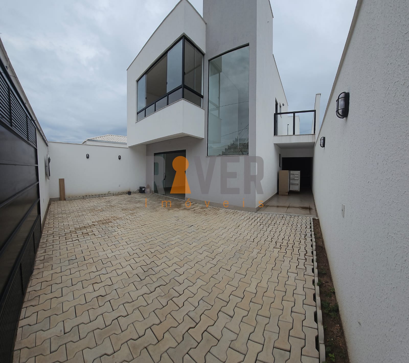 Casa em , Sarzedo/MG de 95m² 3 quartos à venda por R$ 629.000,00