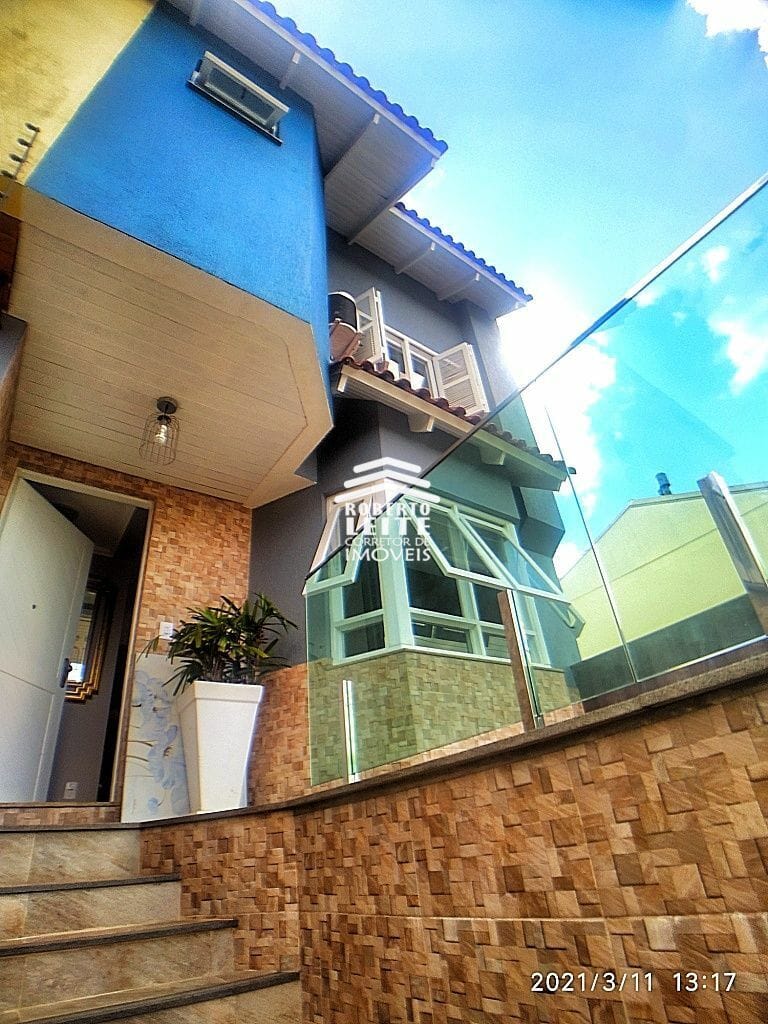 Casa em Protásio Alves, Porto Alegre/RS de 245m² 4 quartos à venda por R$ 679.000,00