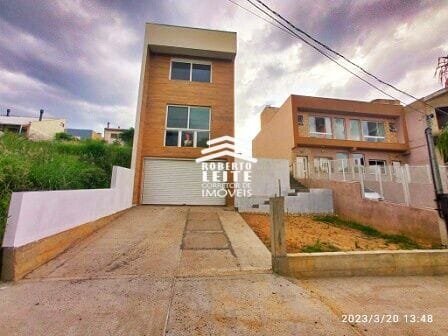 Casa em Protásio Alves, Porto Alegre/RS de 150m² 3 quartos à venda por R$ 689.000,00