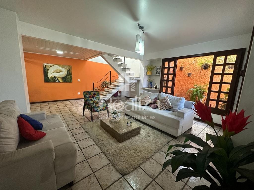 Casa em Pontal, Ilhéus/BA de 167m² 3 quartos à venda por R$ 899.000,00