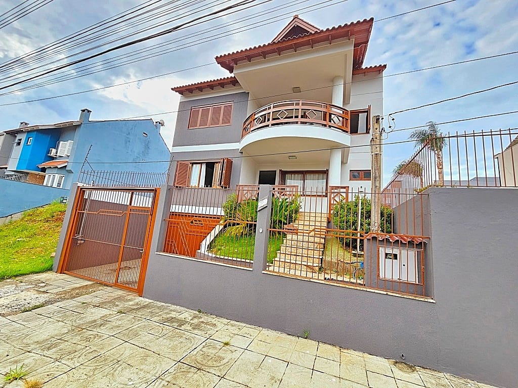 Casa em Protásio Alves, Porto Alegre/RS de 227m² 3 quartos à venda por R$ 924.000,00