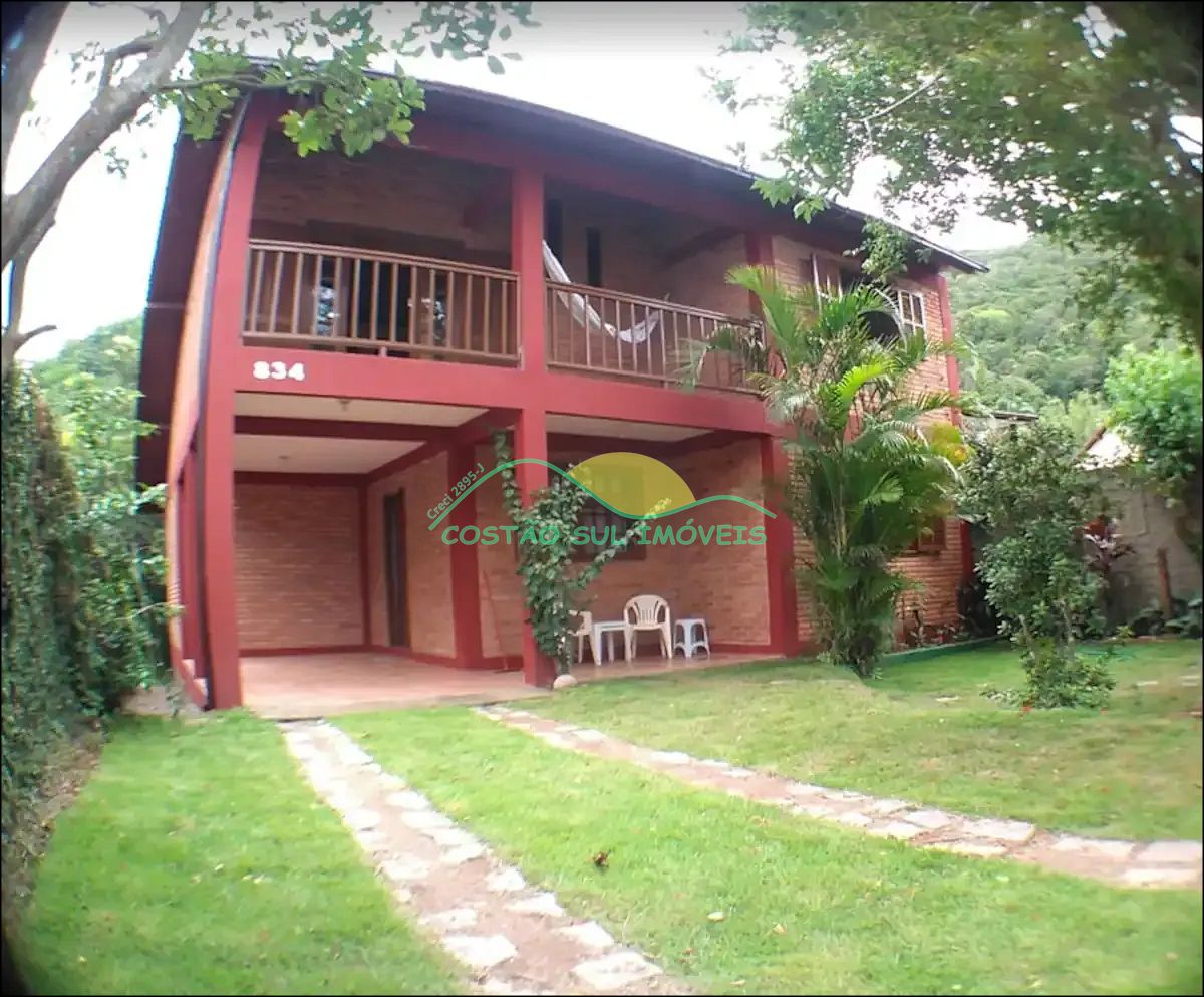 Casa em Pântano do Sul, Florianópolis/SC de 400m² 4 quartos à venda por R$ 1.059.000,00