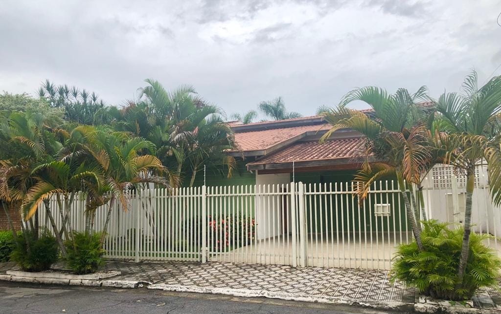 Casa em Central Parque, Taubaté/SP de 320m² 3 quartos à venda por R$ 1.149.000,00
