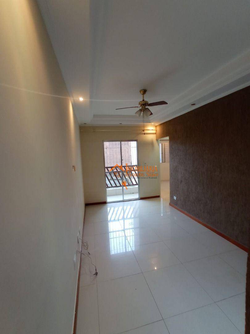 Apartamento em Mikail II, Guarulhos/SP de 55m² 2 quartos à venda por R$ 168.000,00
