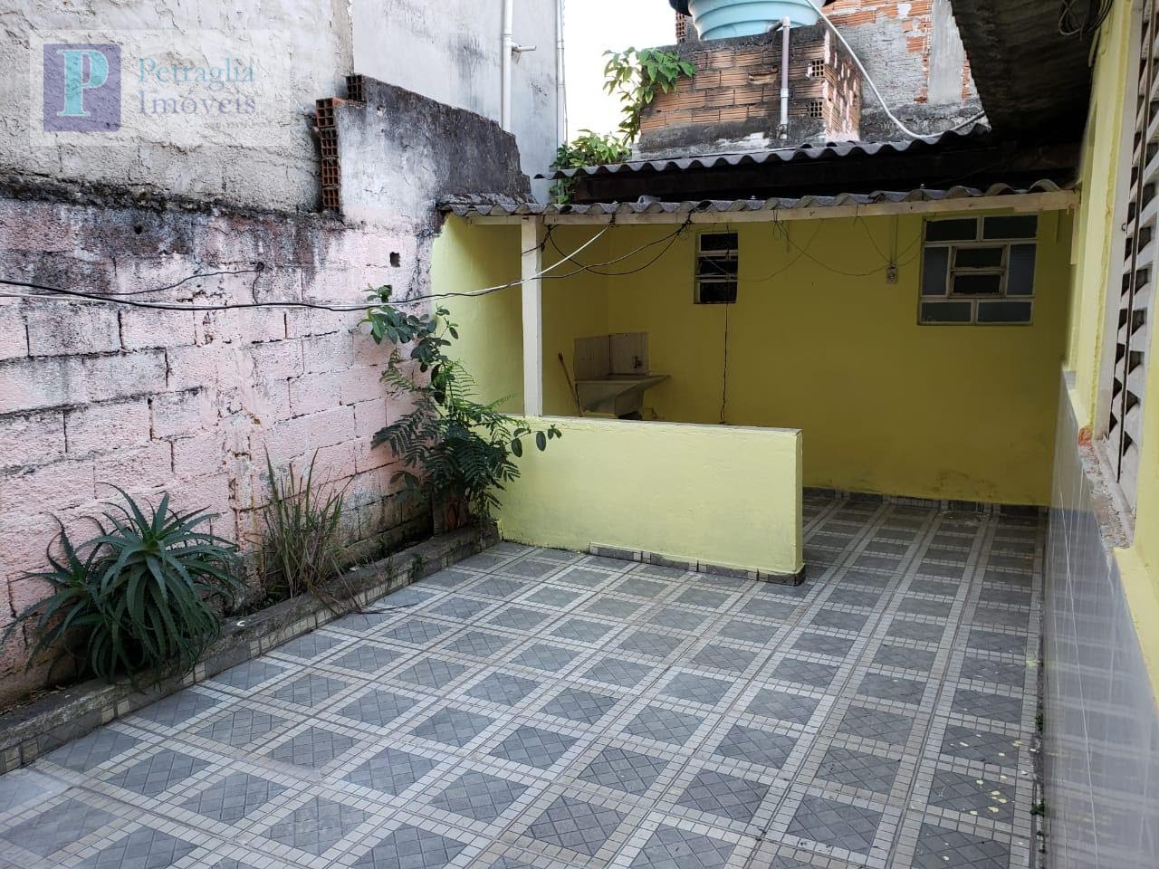 Casa em Jardim São João, Guarulhos/SP de 0m² 1 quartos para locação R$ 800,00/mes