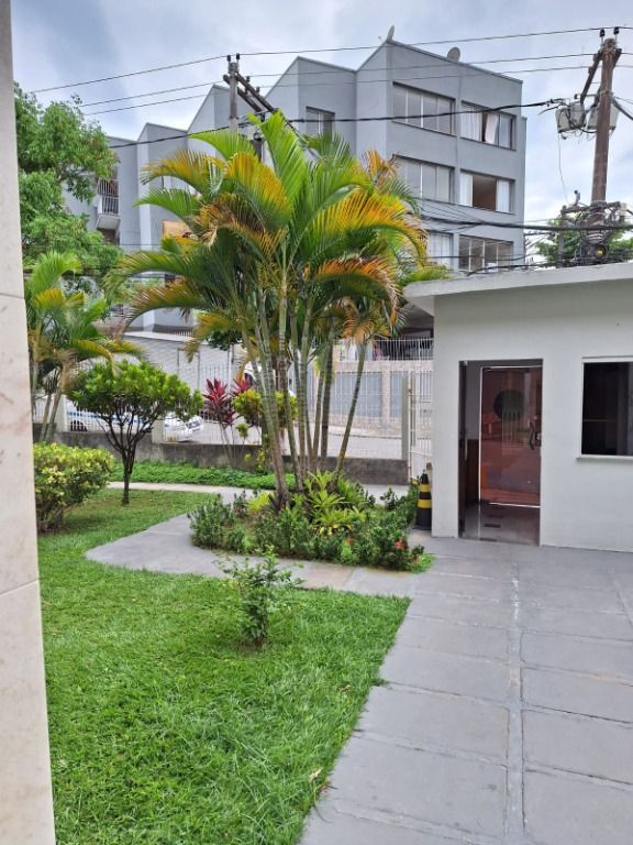 Apartamento em Nova Cidade, São Gonçalo/RJ de 110m² 2 quartos à venda por R$ 239.000,00