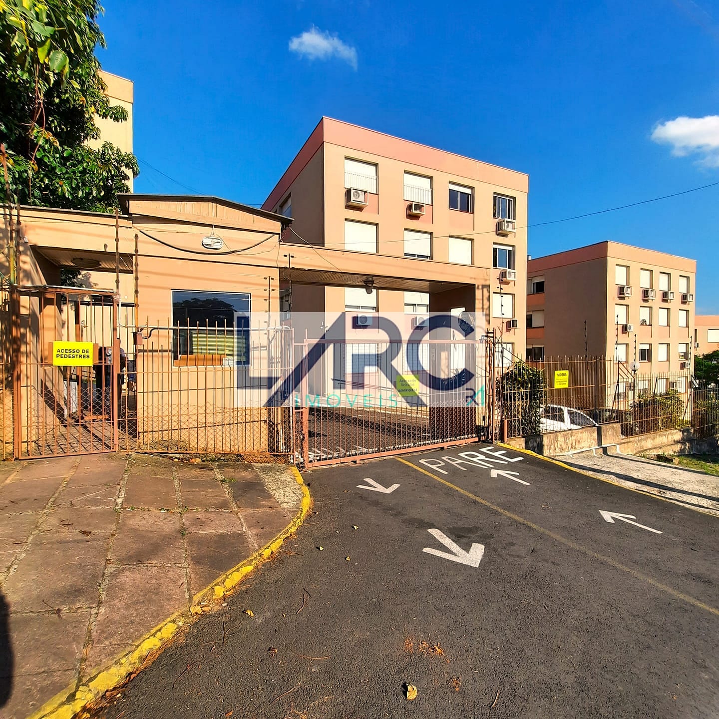 Apartamento em Cristal, Porto Alegre/RS de 65m² 2 quartos à venda por R$ 198.000,00