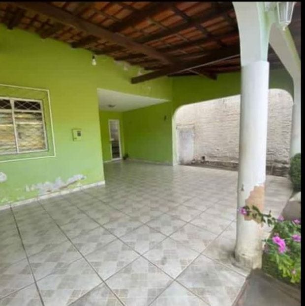 Casa em Cidade Alta, Cuiabá/MT de 270m² 3 quartos à venda por R$ 299.000,00