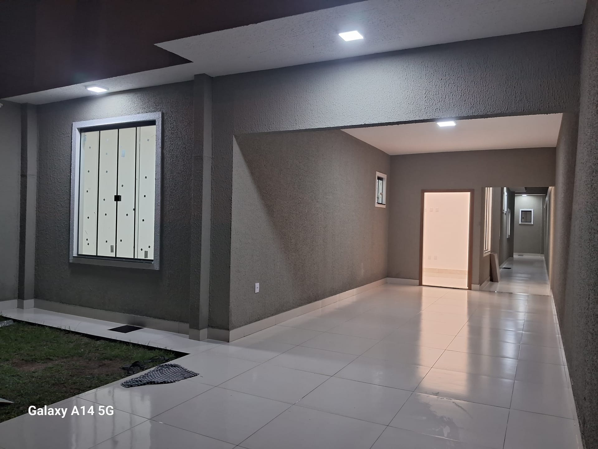 Casa em Vila Brasília, Aparecida de Goiânia/GO de 154m² 3 quartos à venda por R$ 619.000,00