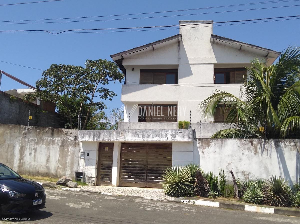 Casa em Centro, Lauro de Freitas/BA de 280m² 3 quartos à venda por R$ 1.399.000,00