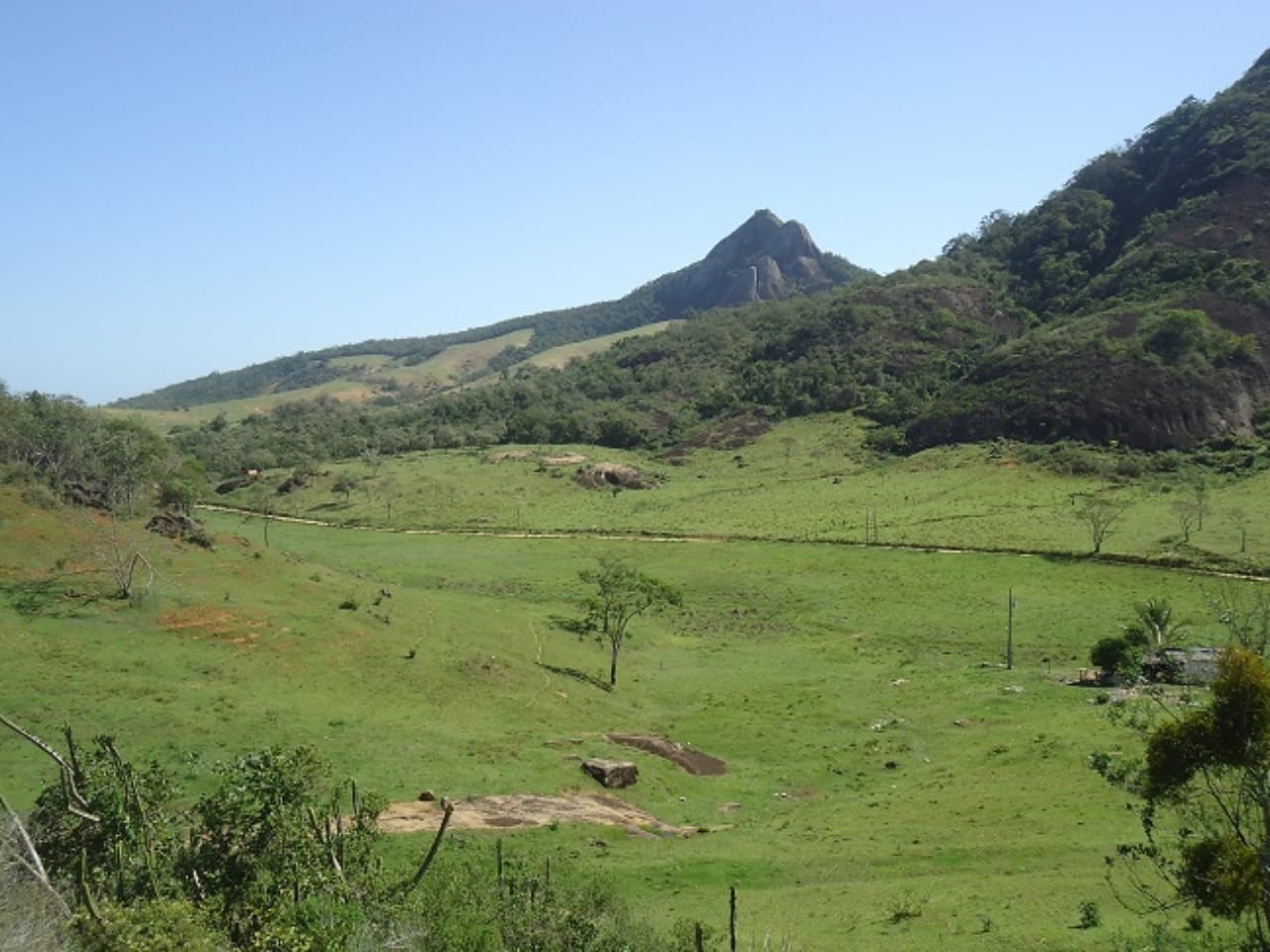 Terreno em Elza Nader, Guarapari/ES de 10m² à venda por R$ 2.998.000,00