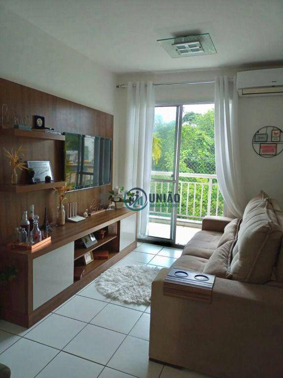 Apartamento em Maria Paula, São Gonçalo/RJ de 65m² 2 quartos à venda por R$ 349.000,00