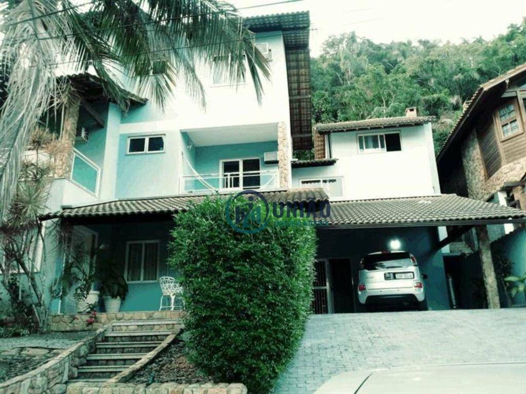 Casa em Piratininga, Niterói/RJ de 270m² 3 quartos à venda por R$ 1.499.000,00