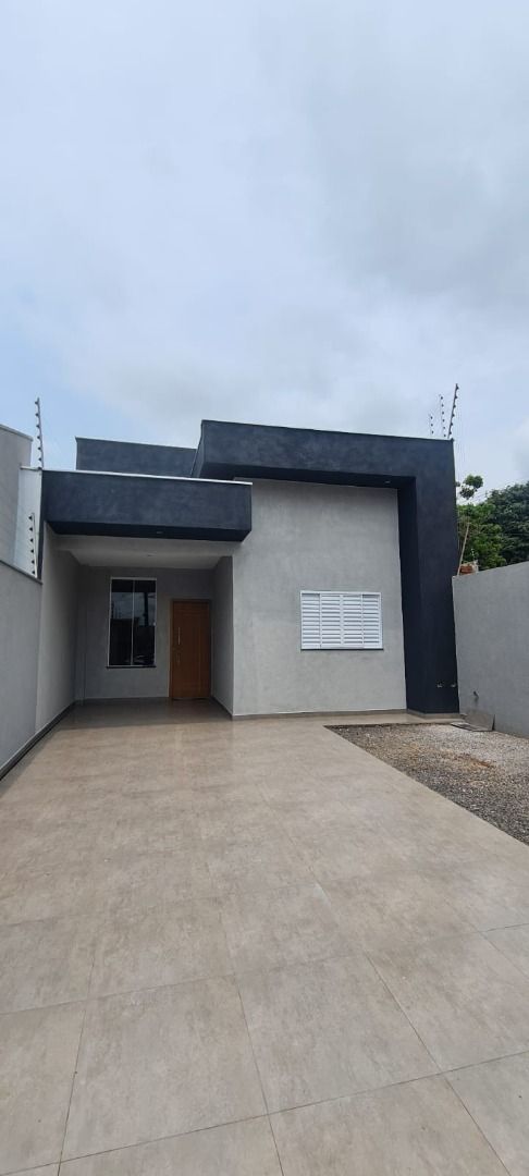 Casa em Parque Residencial Aeroporto, Maringá/PR de 79m² 3 quartos à venda por R$ 298.000,00