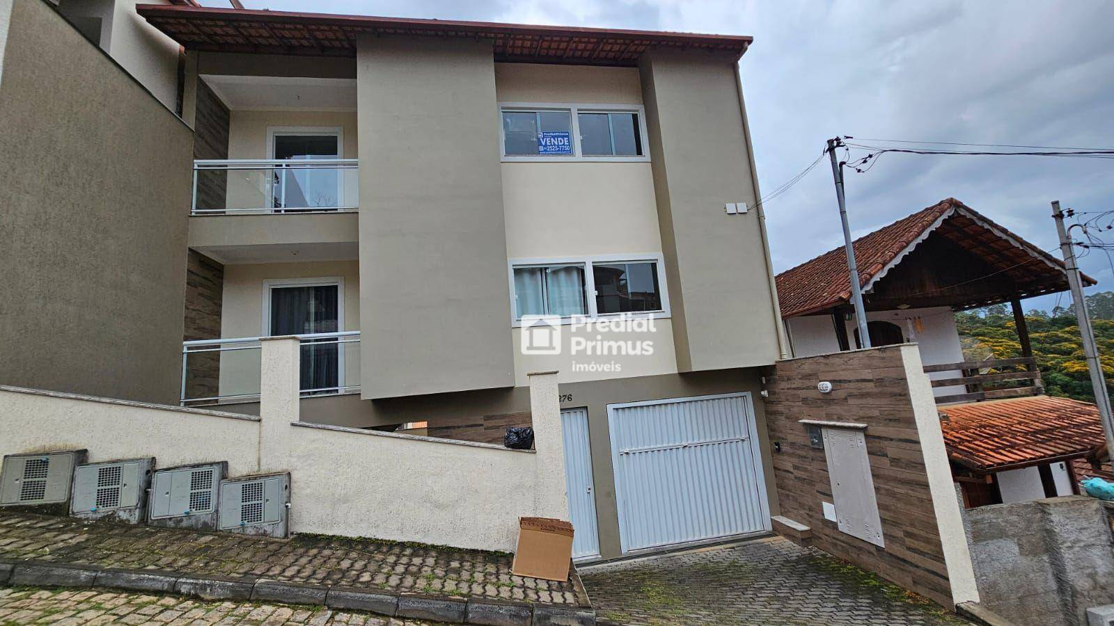 Apartamento em Varginha, Nova Friburgo/RJ de 57m² 2 quartos à venda por R$ 229.000,00