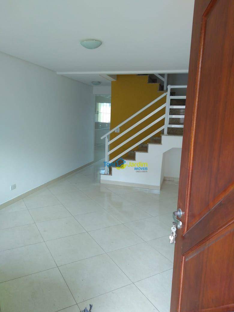 Sobrado em Vila Lucinda, Santo André/SP de 80m² 2 quartos à venda por R$ 469.000,00 ou para locação R$ 2.300,00/mes