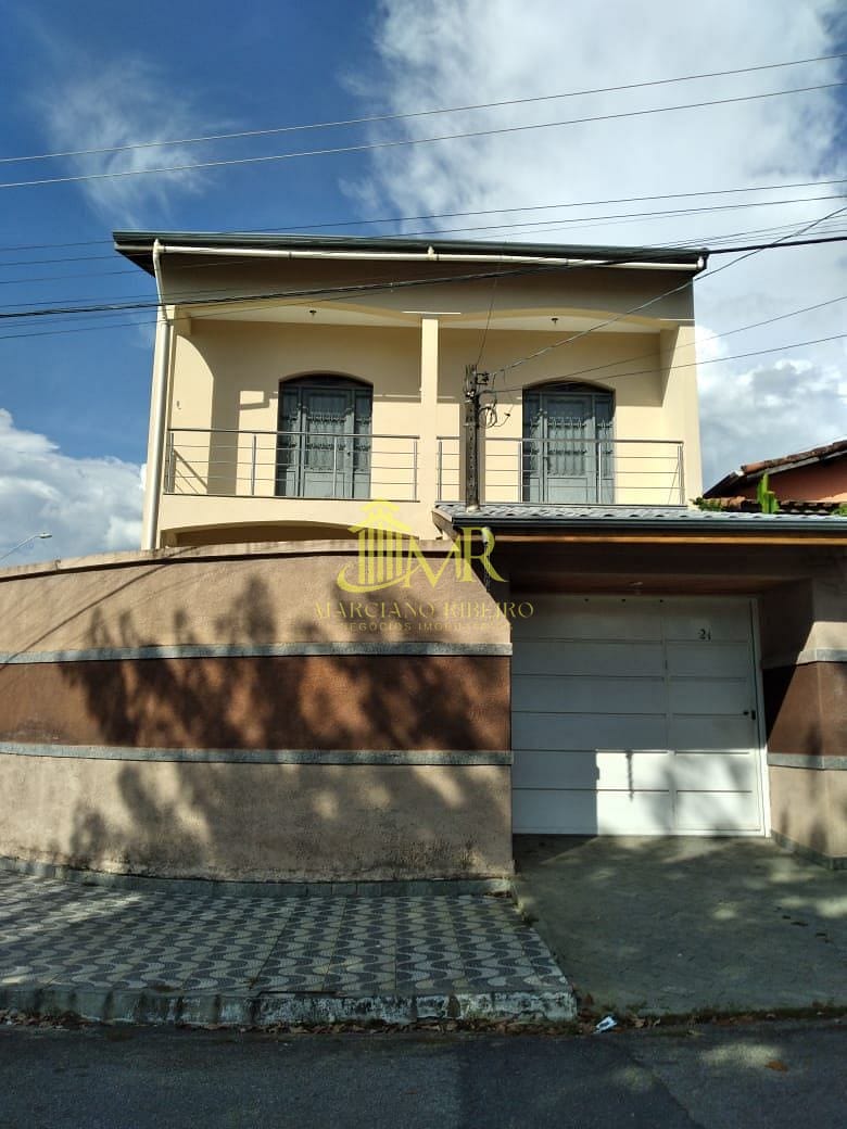 Casa em Cruz, Lorena/SP de 348m² 4 quartos à venda por R$ 1.199.000,00 ou para locação R$ 3.500,00/mes