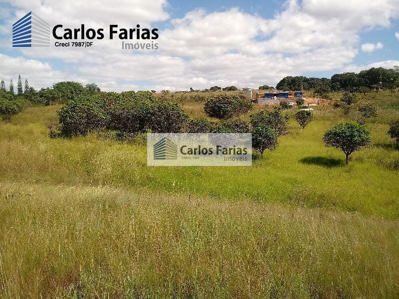 Fazenda em Chácaras Coimbra, Águas Lindas de Goiás/GO de 2100m² à venda por R$ 249.000,00