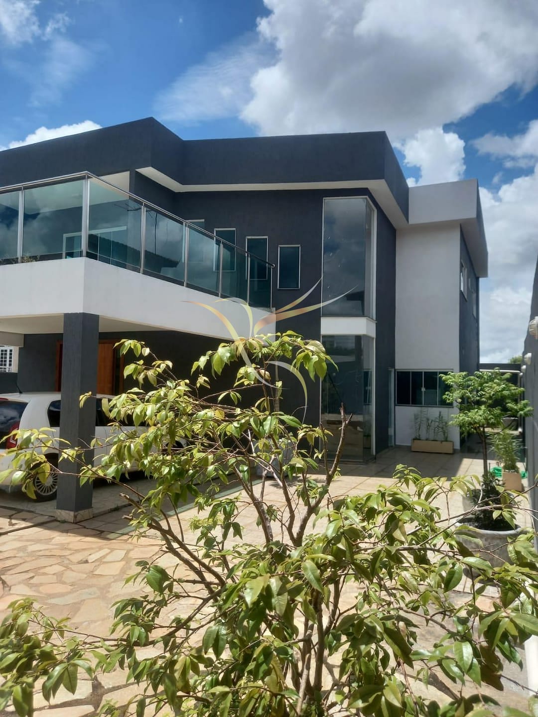 Casa em Vila São José (Taguatinga), Brasília/DF de 320m² 4 quartos à venda por R$ 1.299.000,00