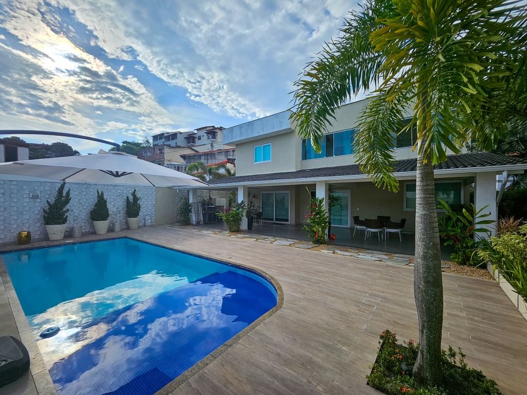 Casa em Piratininga, Niterói/RJ de 450m² 4 quartos à venda por R$ 2.999.000,00