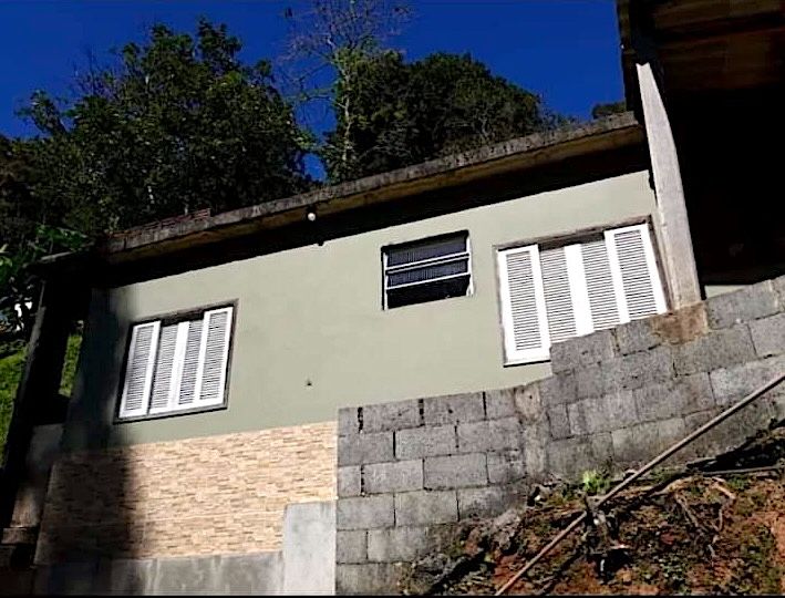 Casa em Debossan, Nova Friburgo/RJ de 60m² 1 quartos à venda por R$ 109.000,00