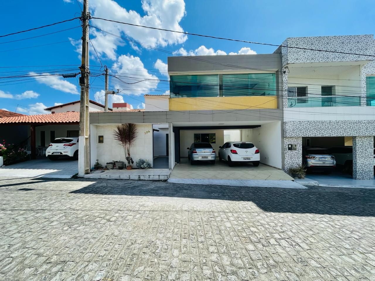 Casa em Universitário, Caruaru/PE de 252m² 5 quartos à venda por R$ 999.000,00