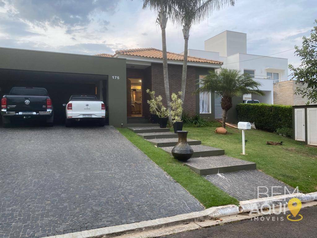 Casa em Centro, Itu/SP de 300m² 4 quartos à venda por R$ 2.399.000,00