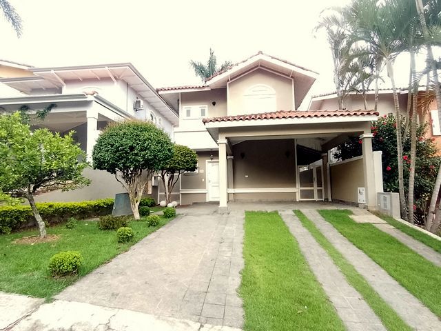 Casa em Jardim Lambreta, Cotia/SP de 170m² 3 quartos para locação R$ 5.500,00/mes