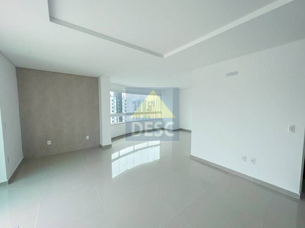 Penthouse em Centro, Balneário Camboriú/SC de 242m² 4 quartos à venda por R$ 2.799.000,00