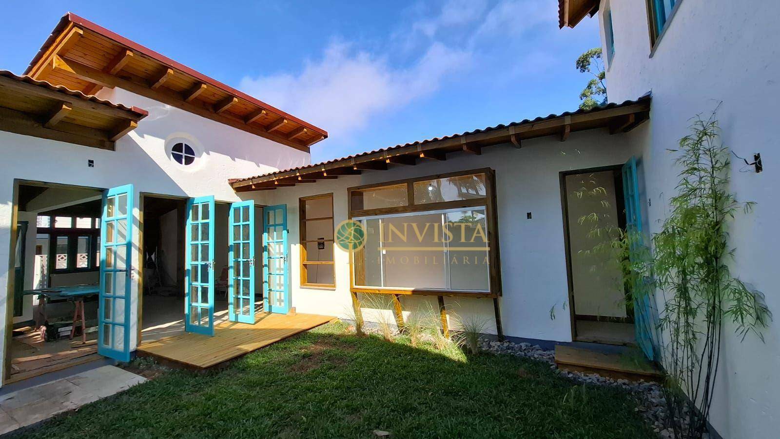 Casa em Morro das Pedras, Florianópolis/SC de 117m² 2 quartos à venda por R$ 819.000,00