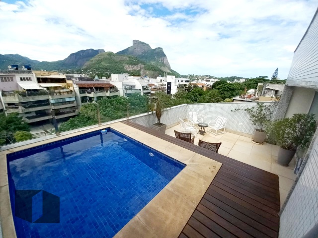 Penthouse em Barra da Tijuca, Rio de Janeiro/RJ de 307m² 4 quartos à venda por R$ 3.349.000,00