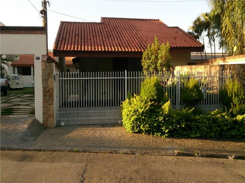 Casa em Jardim Pires de Mello, Sorocaba/SP de 720m² 5 quartos à venda por R$ 1.491.710,00 ou para locação R$ 10.070,00/mes