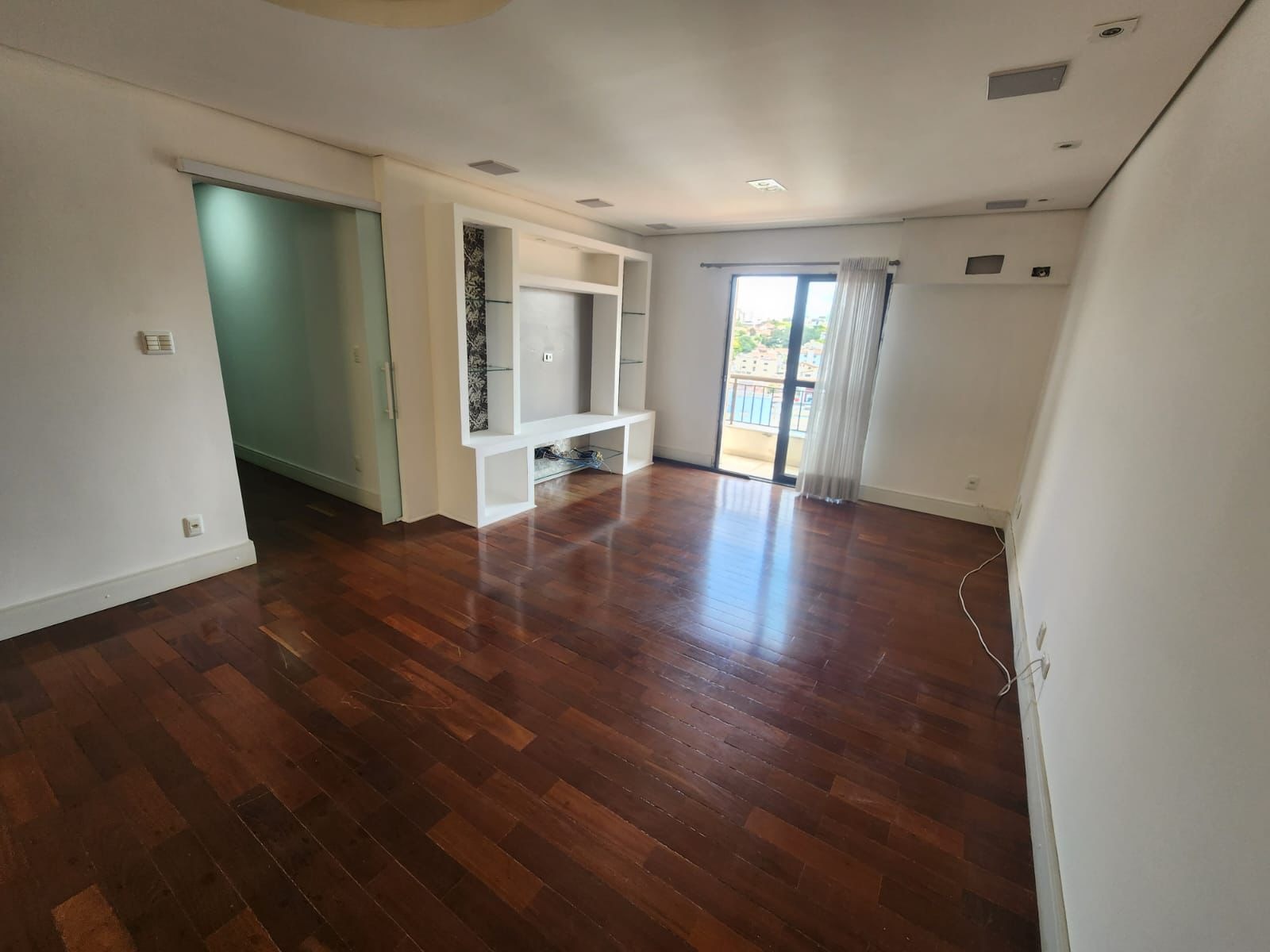 Apartamento em Jardim Faculdade, Sorocaba/SP de 103m² 3 quartos à venda por R$ 690.500,00 ou para locação R$ 3.530,00/mes