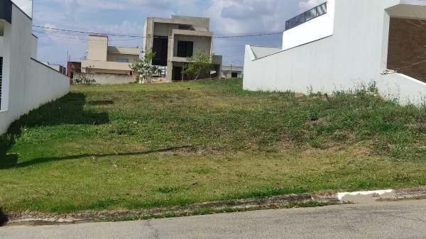 Terreno em Centro, Sorocaba/SP de 250m² à venda por R$ 276.200,00