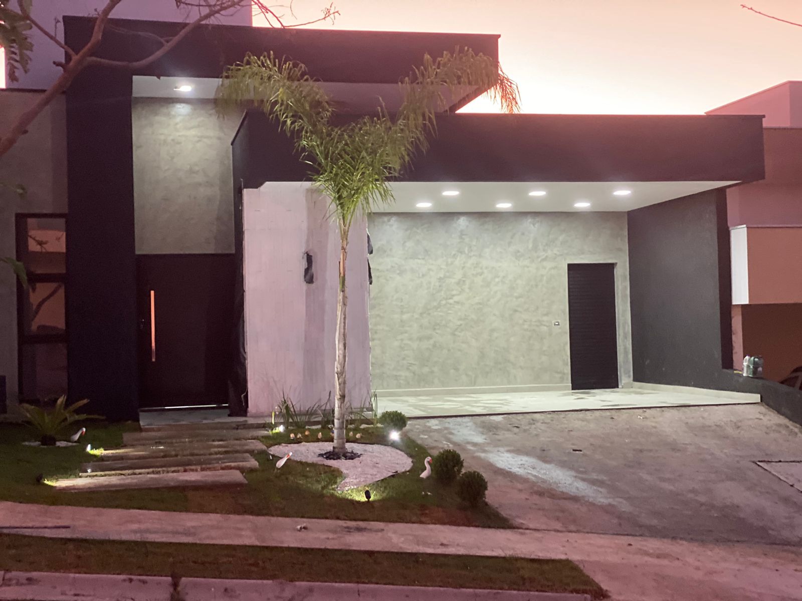 Casa em Cajuru do Sul, Sorocaba/SP de 250m² 3 quartos à venda por R$ 929.700,00