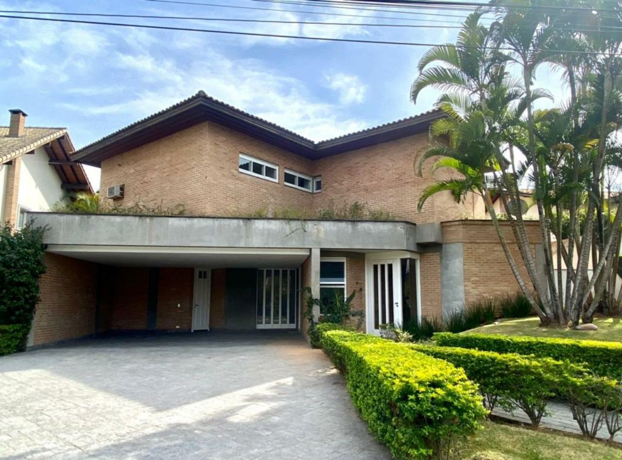 Casa em Alphaville, Santana de Parnaíba/SP de 900m² 5 quartos à venda por R$ 6.300.110,00