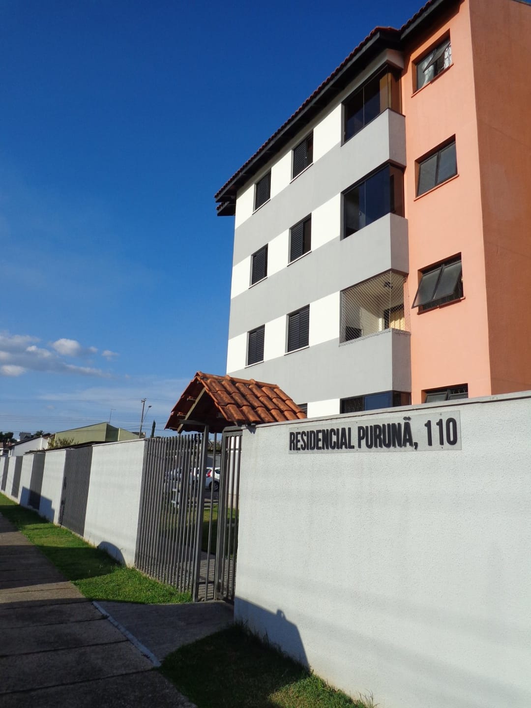 Apartamento em Vila Bancária, Campo Largo/PR de 62m² 3 quartos à venda por R$ 269.000,00