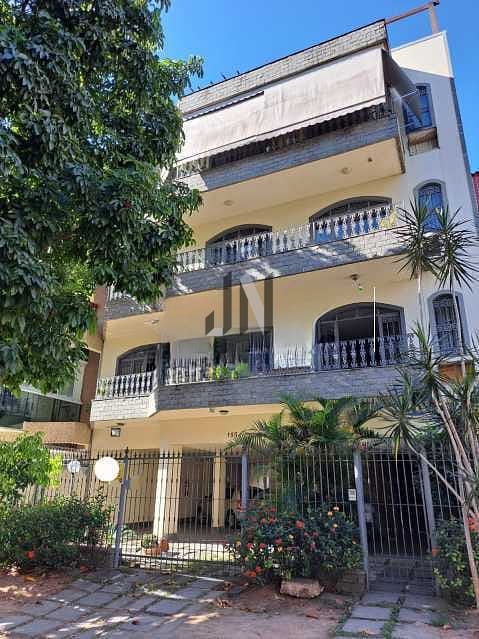 Apartamento em Vila Valqueire, Rio de Janeiro/RJ de 198m² 3 quartos à venda por R$ 588.000,00