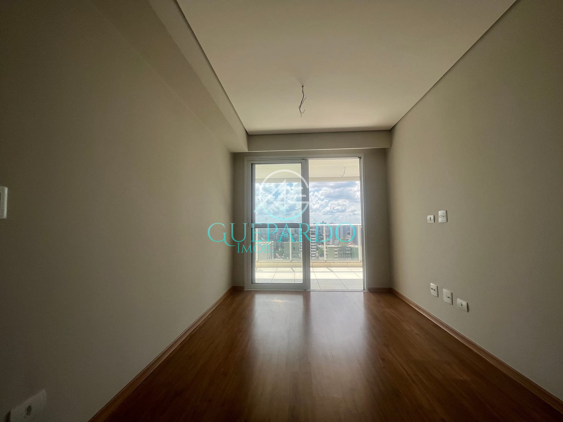 Apartamento em Centro, Londrina/PR de 89m² 3 quartos à venda por R$ 838.900,00