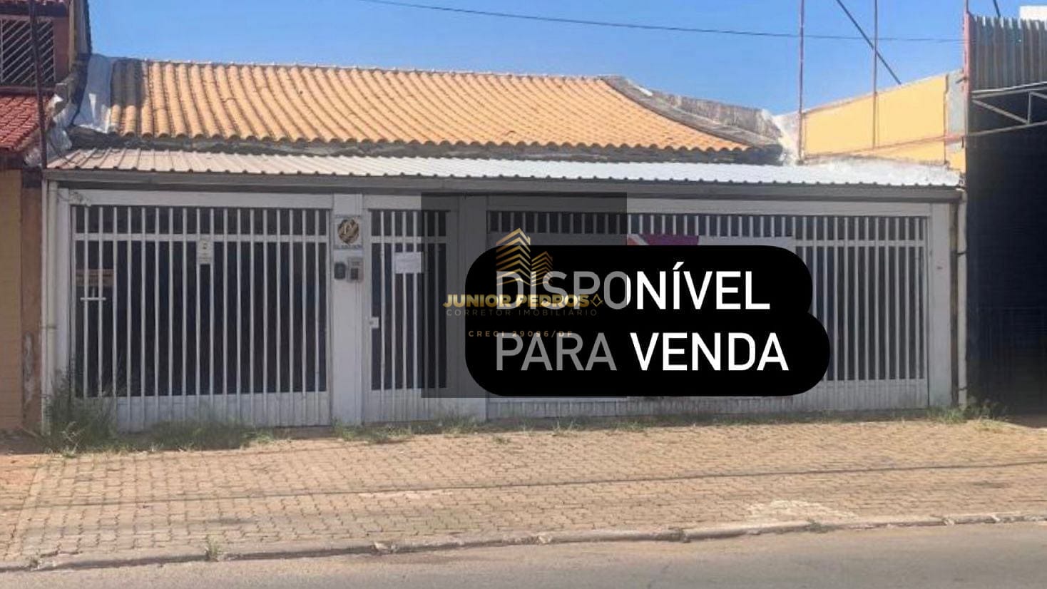 Casa em Taguatinga Norte (Taguatinga), Brasília/DF de 300m² 5 quartos à venda por R$ 1.099.000,00