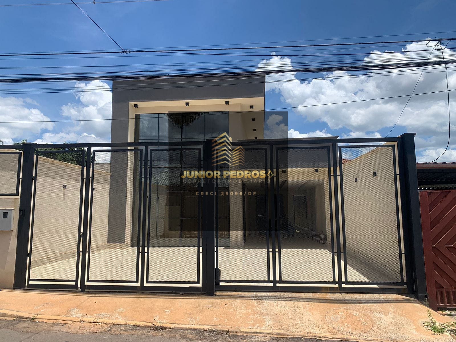 Casa em Setor Habitacional Vicente Pires (Taguatinga), Brasília/DF de 650m² 5 quartos à venda por R$ 1.799.000,00