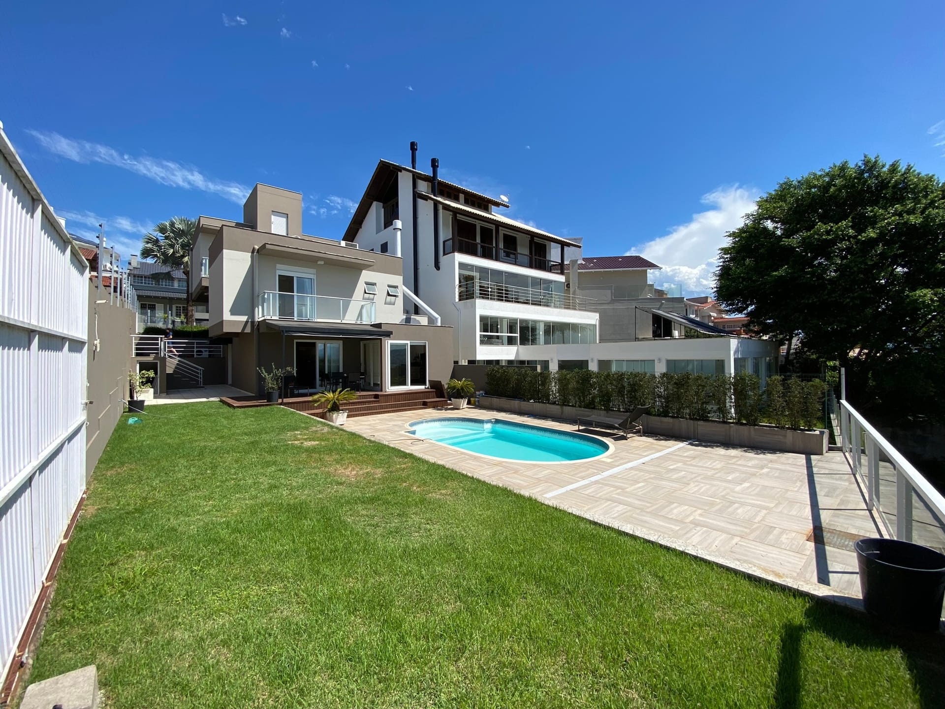 Casa em Itaguaçu, Florianópolis/SC de 269m² 3 quartos à venda por R$ 2.198.000,00