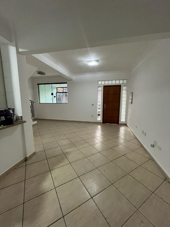 Sobrado em Campo Grande, Santos/SP de 180m² 3 quartos para locação R$ 4.400,00/mes