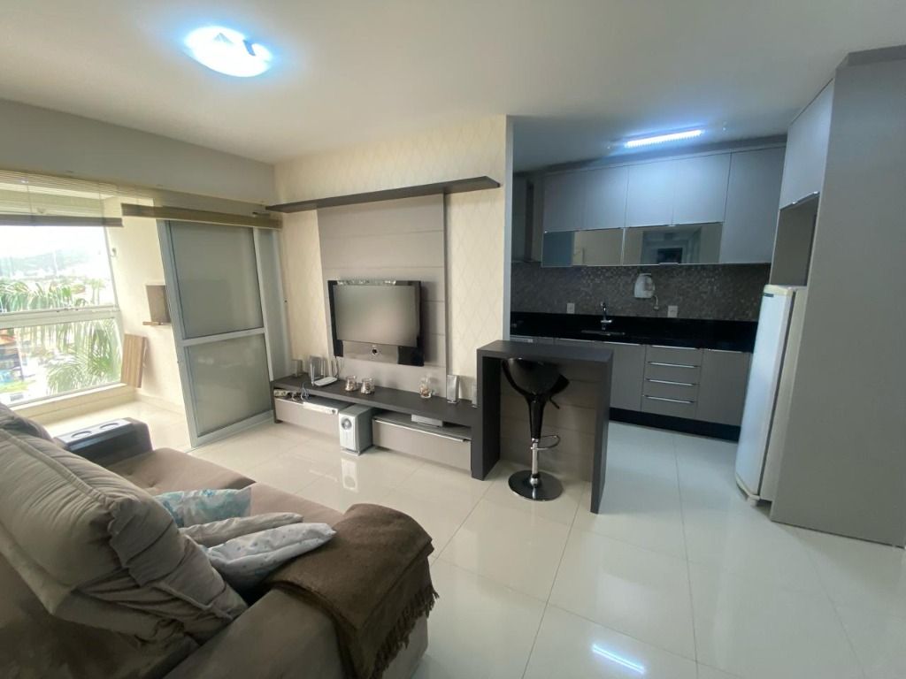 Apartamento em Córrego Grande, Florianópolis/SC de 72m² 2 quartos para locação R$ 4.800,00/mes