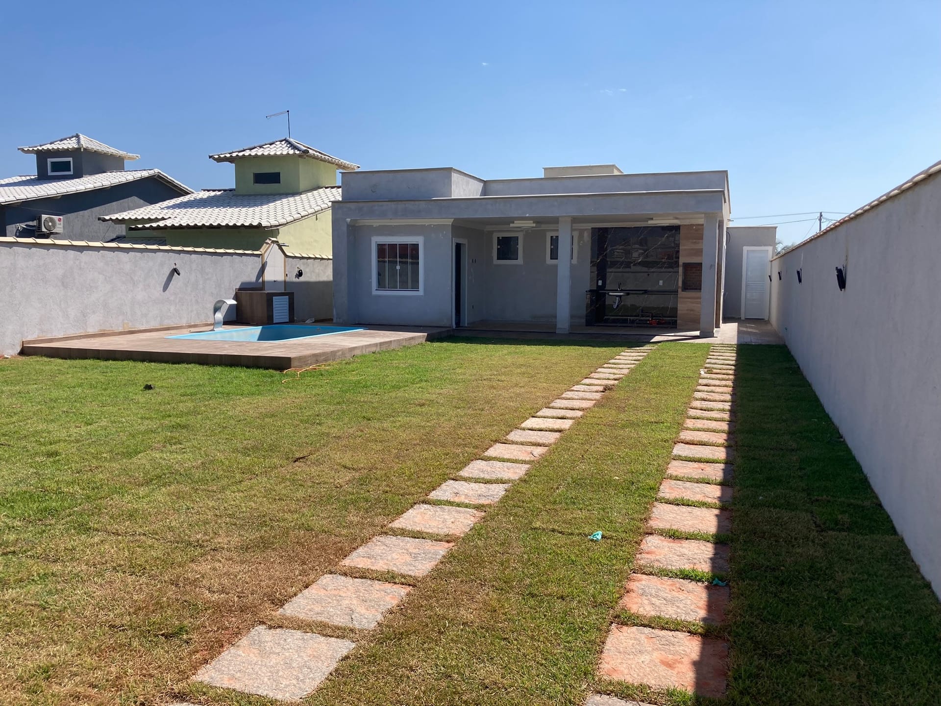 Casa em Jardim, Saquarema/RJ de 137m² 2 quartos à venda por R$ 449.000,00