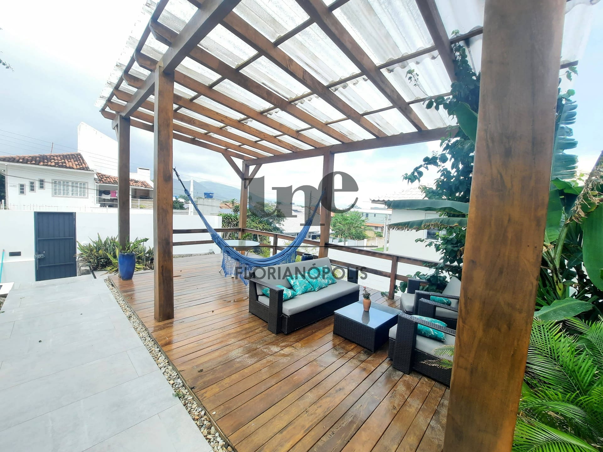 Casa em Campeche, Florianópolis/SC de 200m² 4 quartos à venda por R$ 1.689.000,00