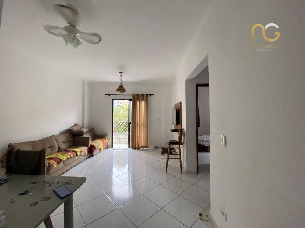 Apartamento em Vila Tupi, Praia Grande/SP de 62m² 2 quartos à venda por R$ 279.000,00